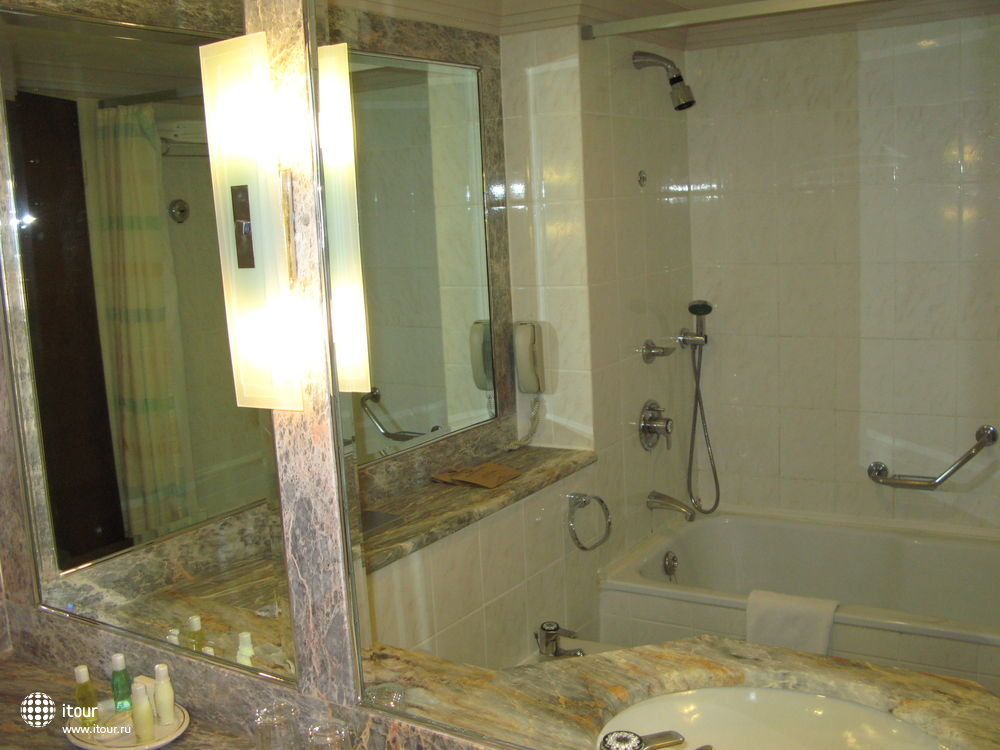 ванная DBL room, RENAISSANCE, Турция