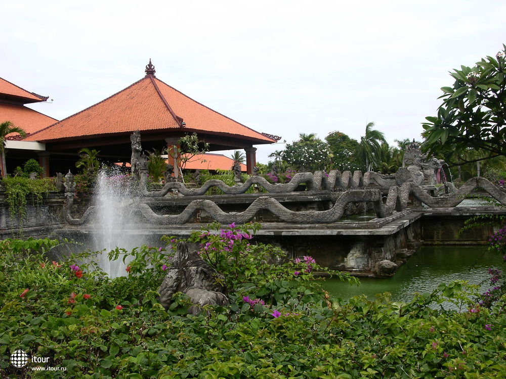 THE AYODIA RESORT, Индонезия
