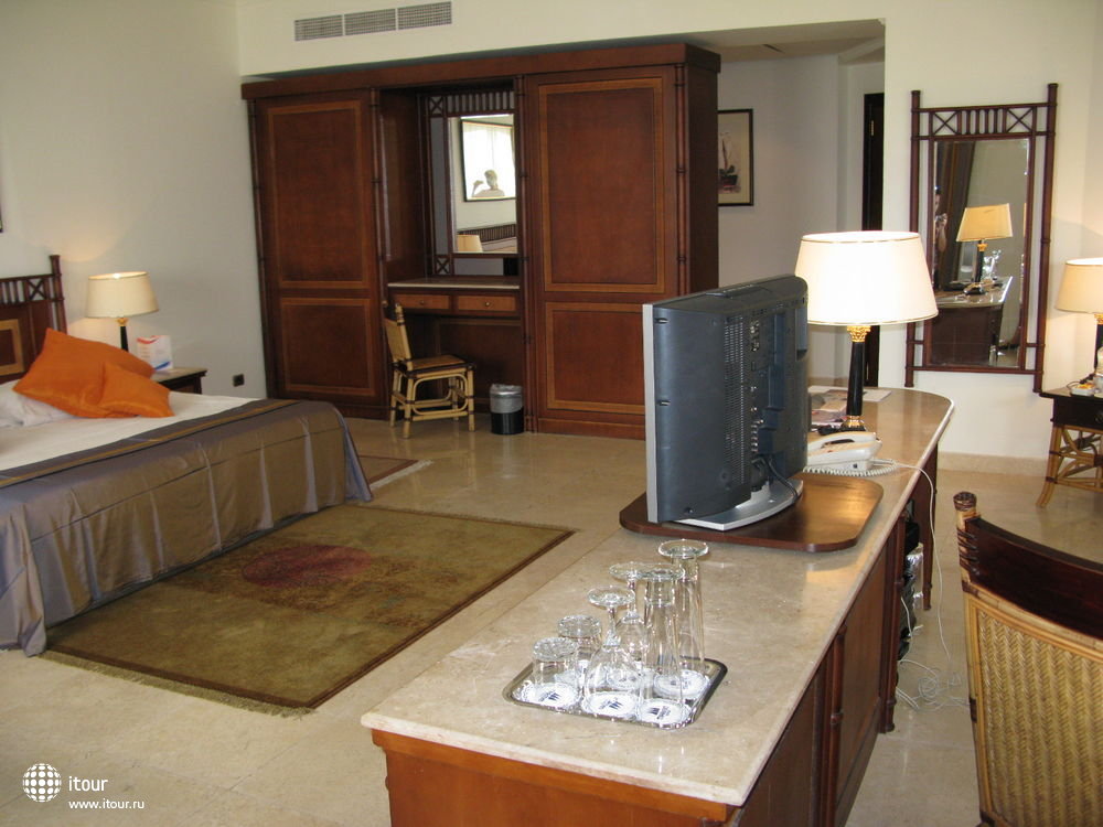 Executive room, MARITIM ROYAL PENINSULA HOTEL & RESORT, Египет