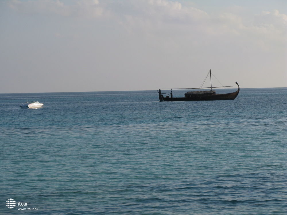 BAROS, Мальдивы
