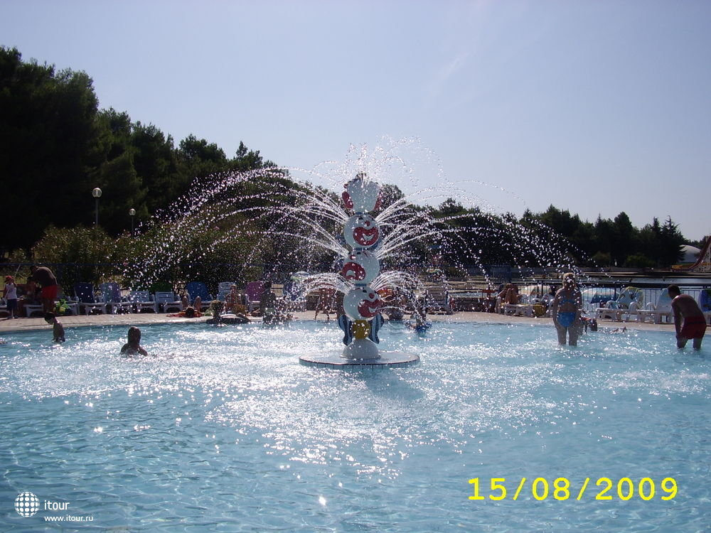 Sol Polynesia , Хорватия, фонтан в детском бассейне