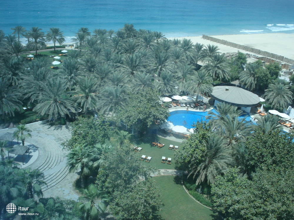 Sheraton Jumeirah Beach Resort & Towers, Оаэ