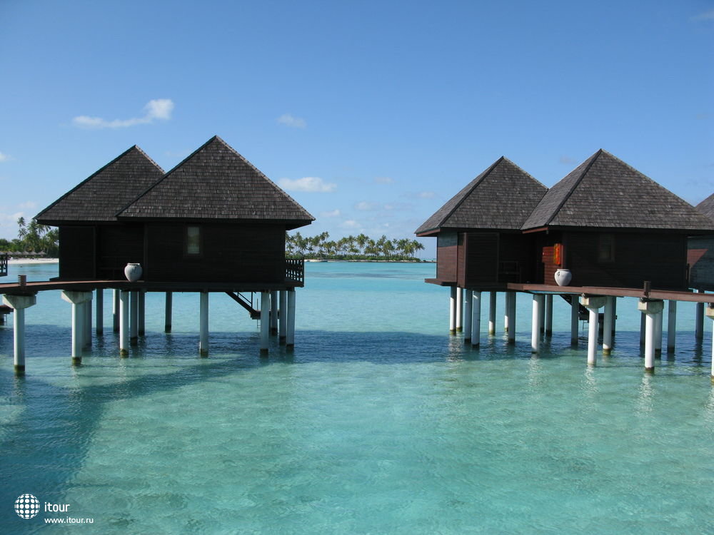 OLHUVELI BEACH & SPA RESORT, Мальдивы