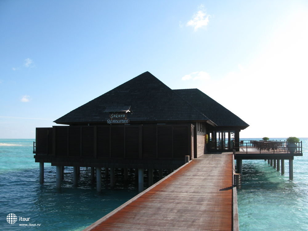 OLHUVELI BEACH & SPA RESORT, Мальдивы