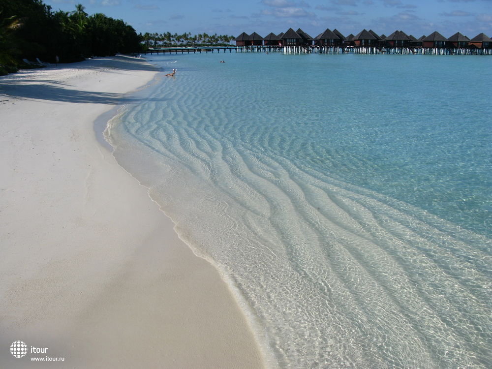 OLHUVELI BEACH & SPA RESORT, Мальдивы