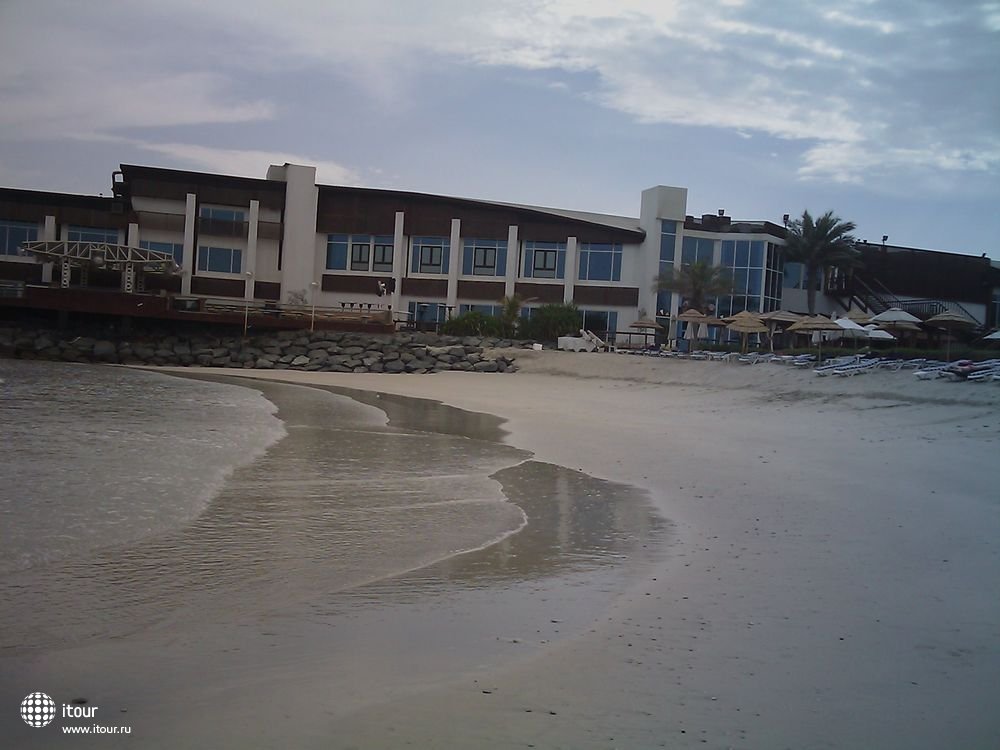 dubai-marine-beach-resort-&-spa-137657