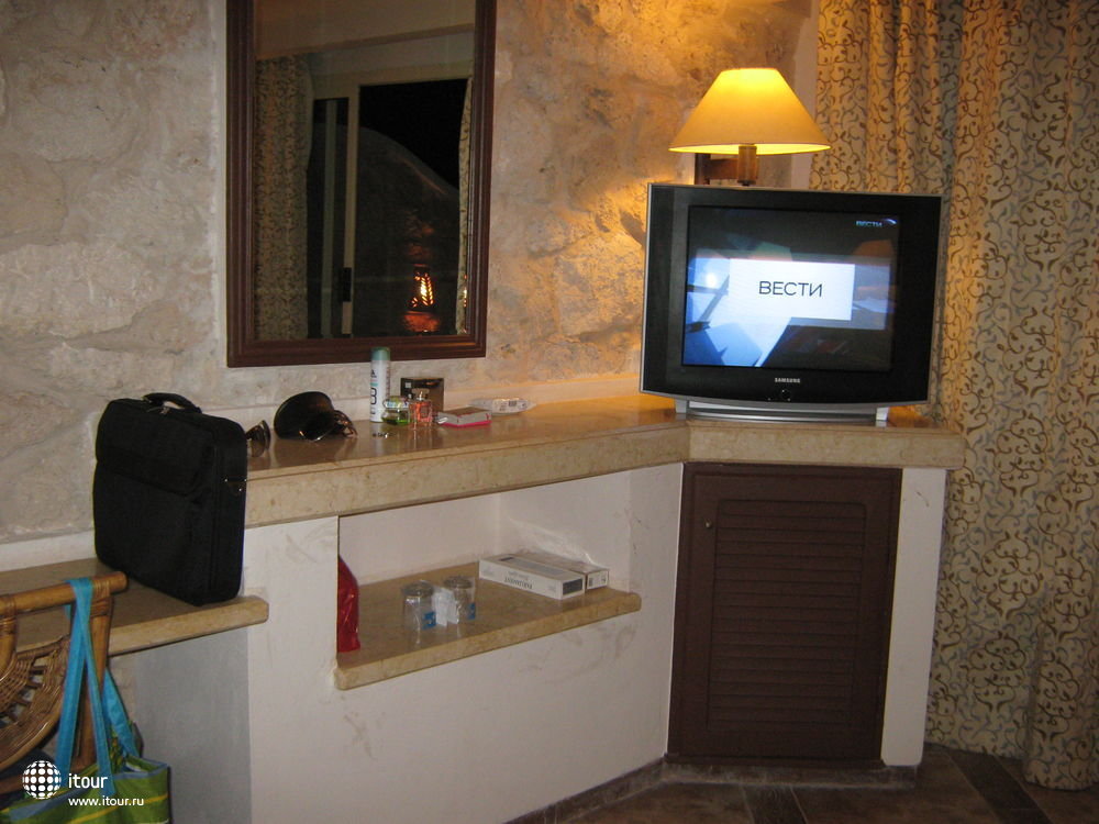 citadel-azur-resort-138000