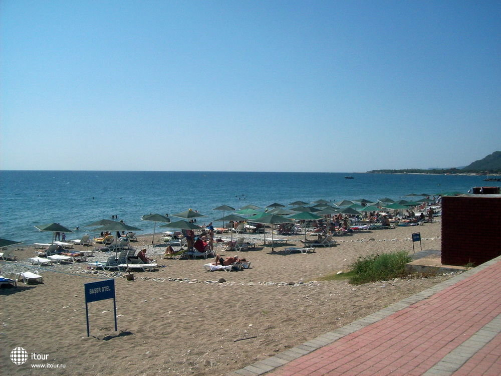 Пляж отеля Belle Vue