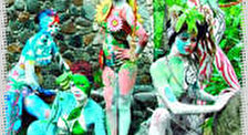 Фестиваль цветной глины в Мамбукале