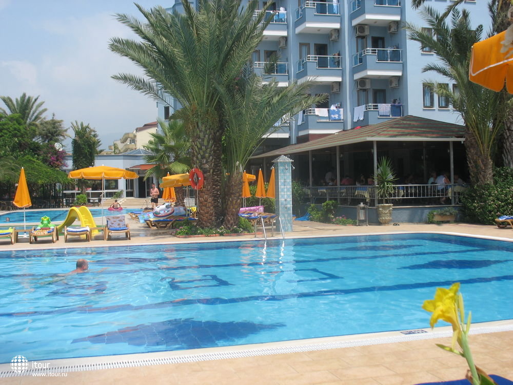 club-hotel-caretta-beach-158017