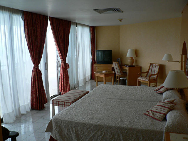 спальня номера Suite, MELIA HABANA, Куба