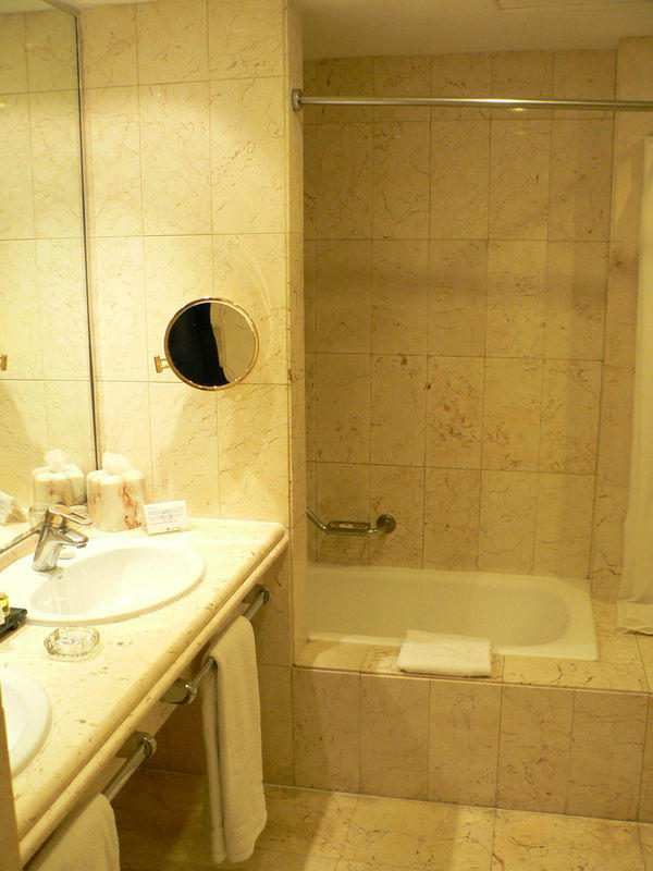 ванная комната стандартного номера, MELIA COHIBA, Куба