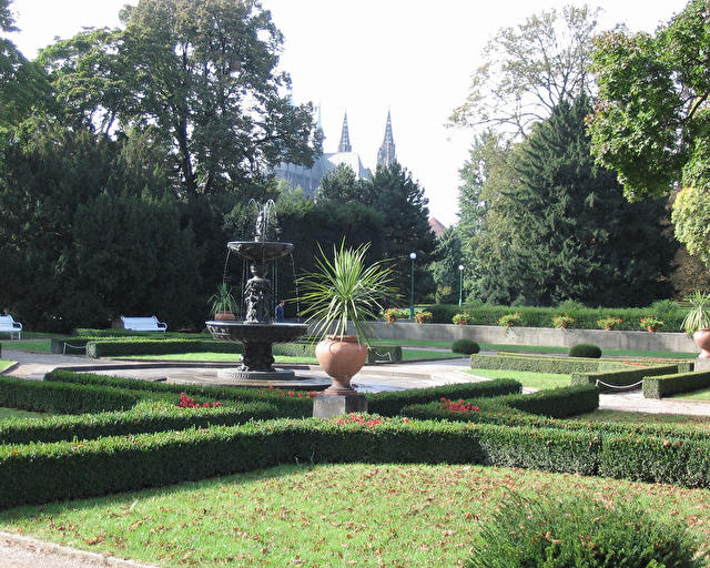 The Royal Garden (Palacove zahrady) 