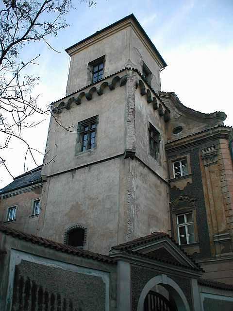 Sankturin House