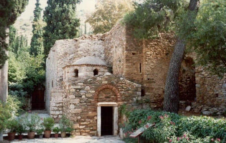 Монастырь Кесариани