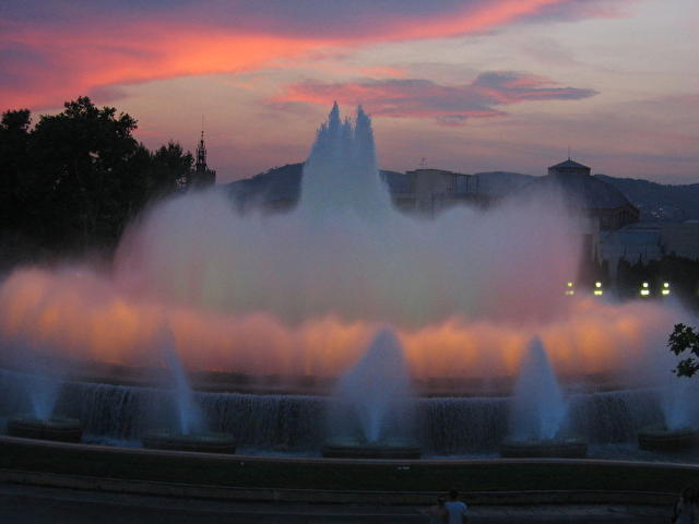 Поющие фонтаны, Барселона