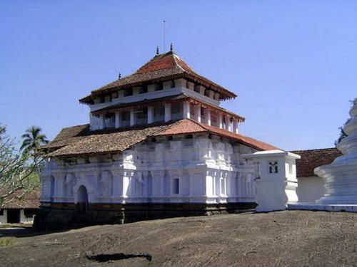 Gadaladeniya Viharaya