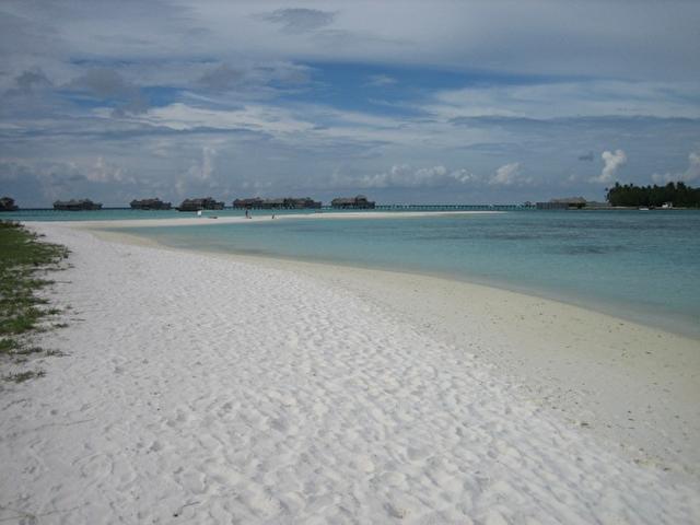 PARADISE ISLAND RESORT, Мальдивы