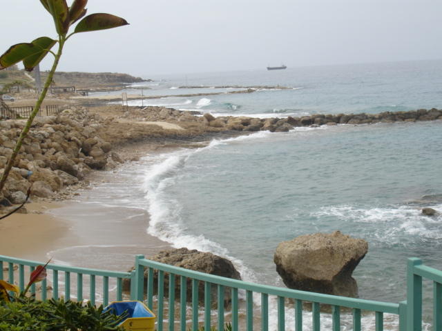 LAURA BEACH, Кипр