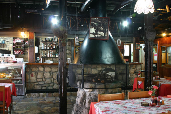 Mandra Tavern