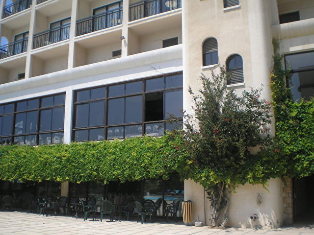 SANDY BEACH, Кипр