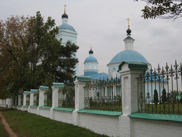 Temple Presvjatoj of the Virgin in Homutovo