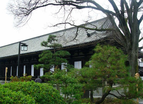 Храм Санцусангендо