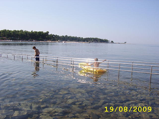Sol Polynesia , Хорватия, спуск в воду на бетонном пляже