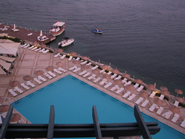 Hotel Mavi Kumsal, Турция (фрагмент территории отеля,вид с крыши)