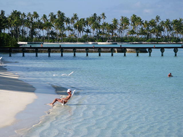 OLHUVELI BEACH & SPA RESORT, Мальдивы