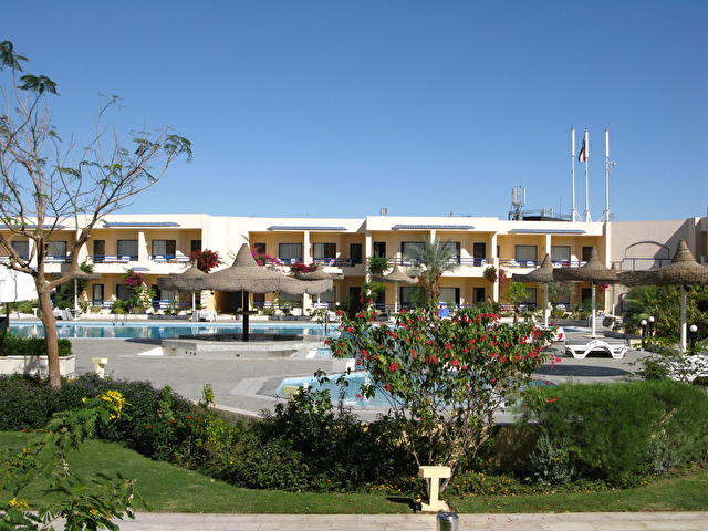 Cataract Resort, Египет