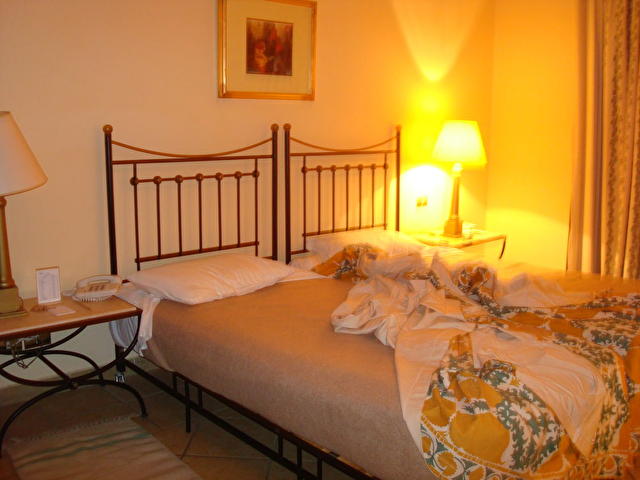 iberotel-makadi-saraya-resort спальня /апрель2010