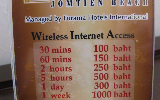 Стоимость Wi-Fi  в отеле 1бат=1 руб