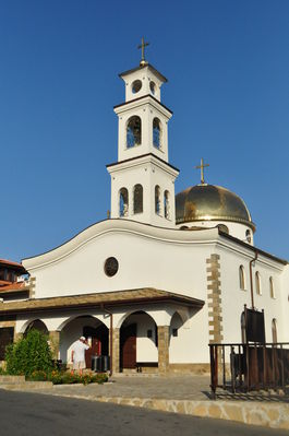 manastira-175202/ православный храм рядом с отелем