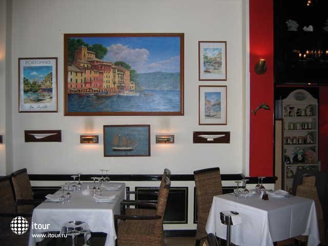 DELFINO Italian Restaurant 