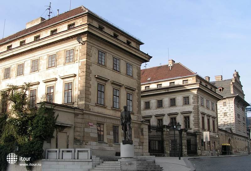 Small Schwarzenberg Palace 