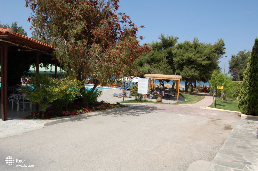 PORTES BEACH HOTEL (KASSANDRA), Греция