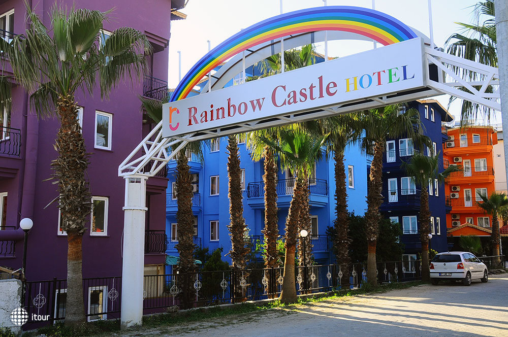 Rainbow Castle Hotel  14