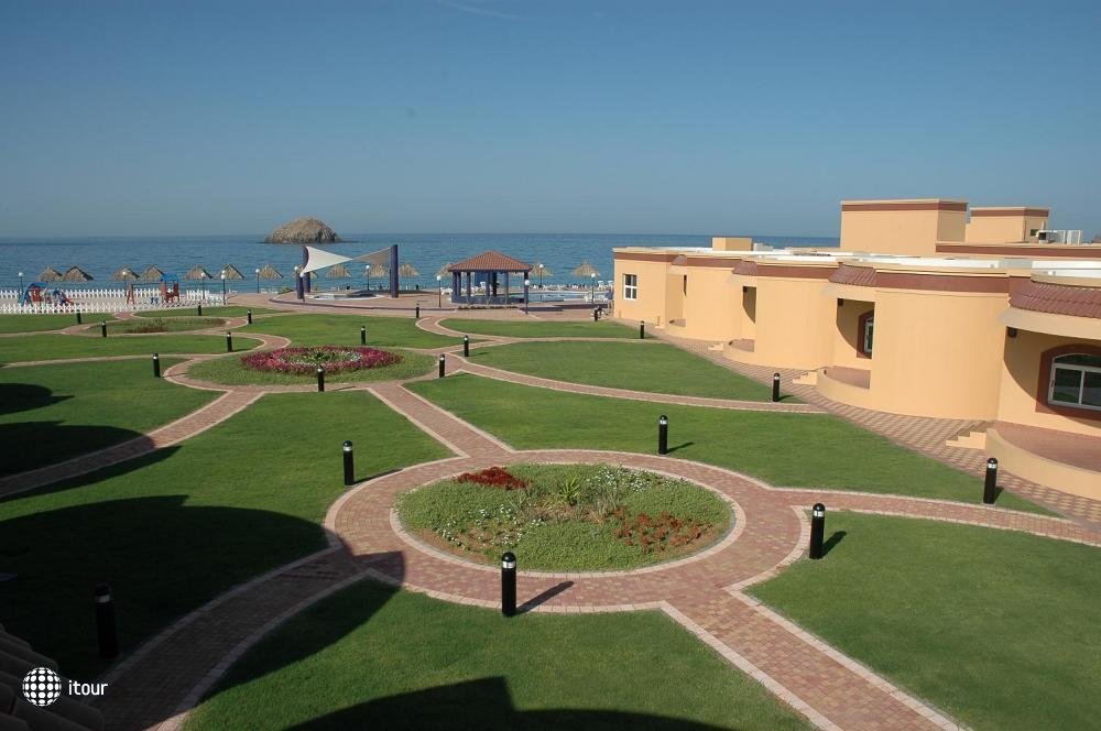 Royal Beach Hotel & Resort Fujairah 2