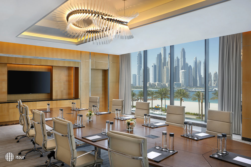 Hilton Dubai Palm Jumeirah 31