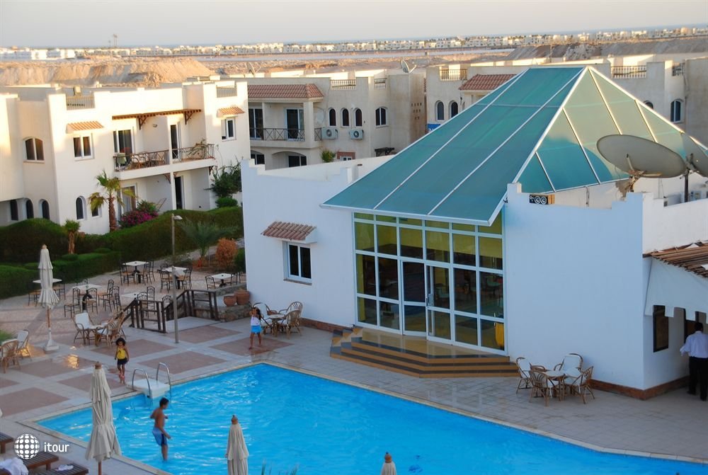 Logaina Sharm Resort 11