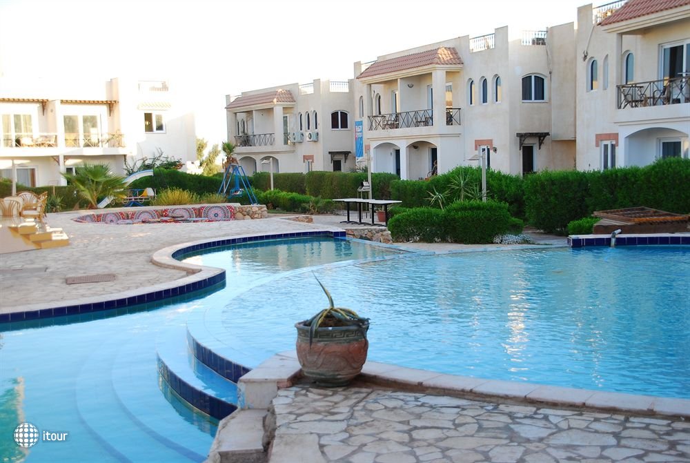 Logaina Sharm Resort 13