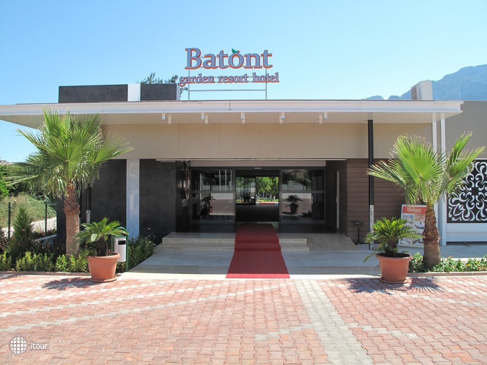 Batont Garden Resort (ex.visage Luxe Resort) 11