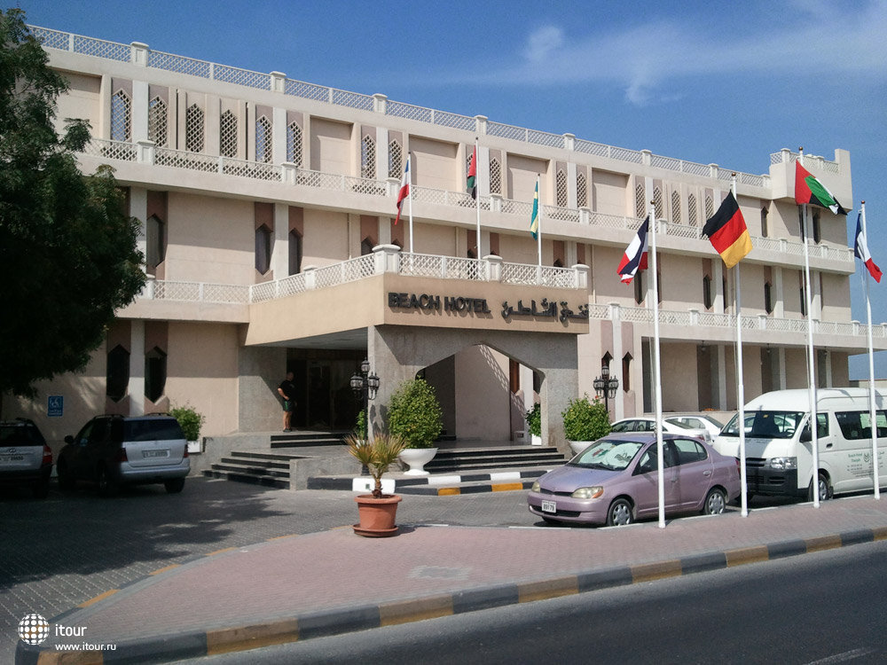Beach Hotel Sharjah 2