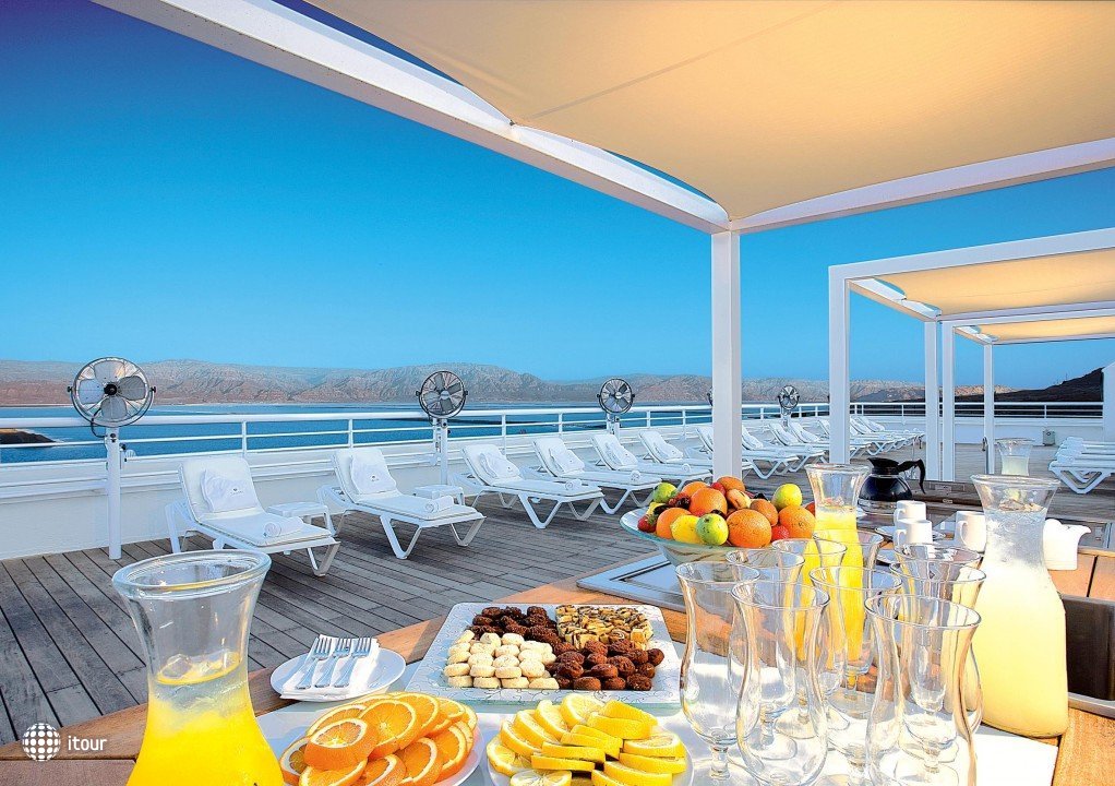 Caesar Premier Dead Sea Resort & Spa Hotel 2