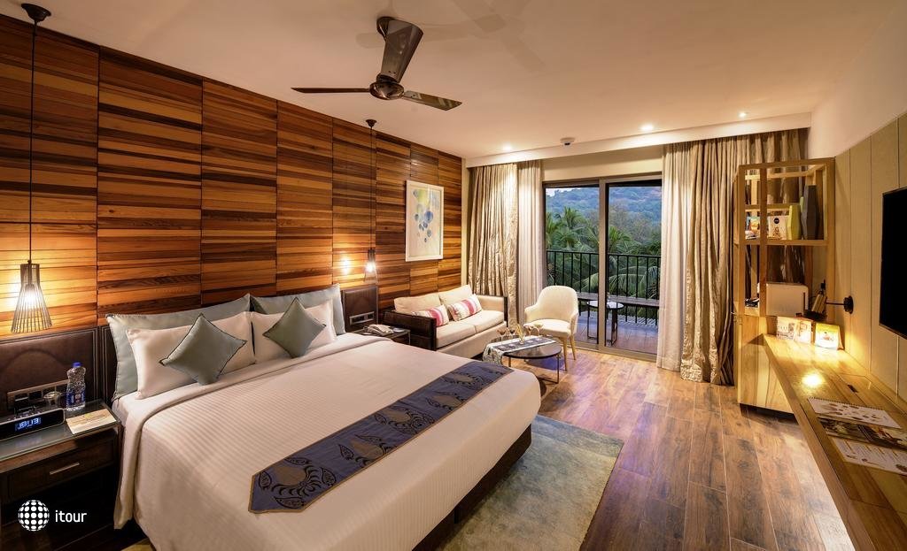 Novotel Goa Shrem Resort 8