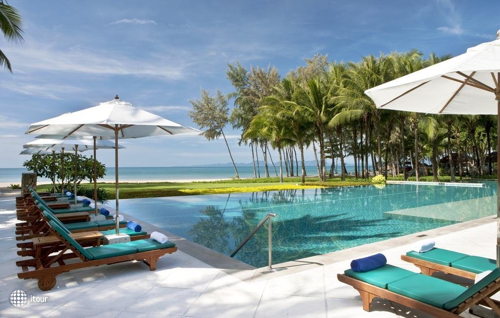Dusit Thani Krabi Beach Resort 26
