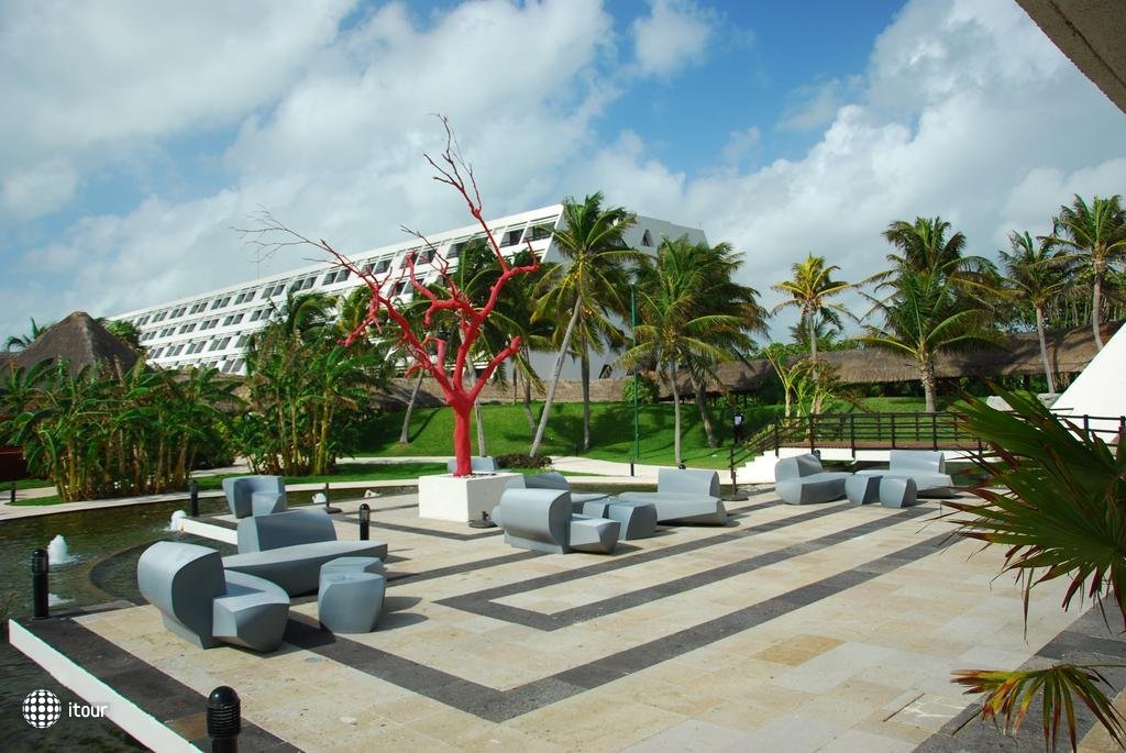 Grand Oasis Cancun 14