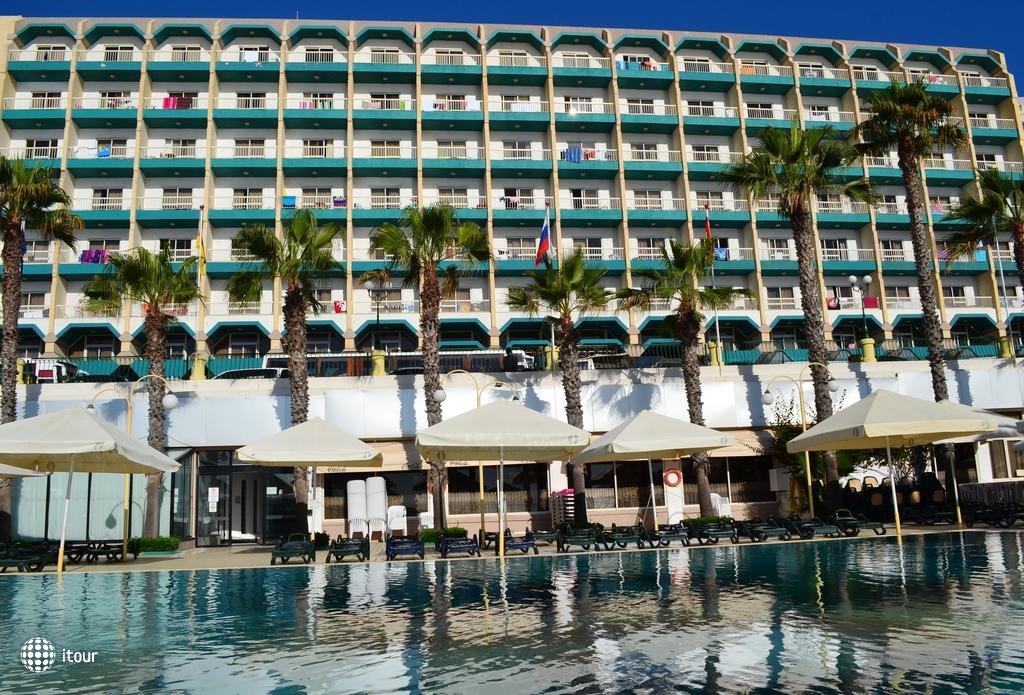Qawra Palace Hotel 1