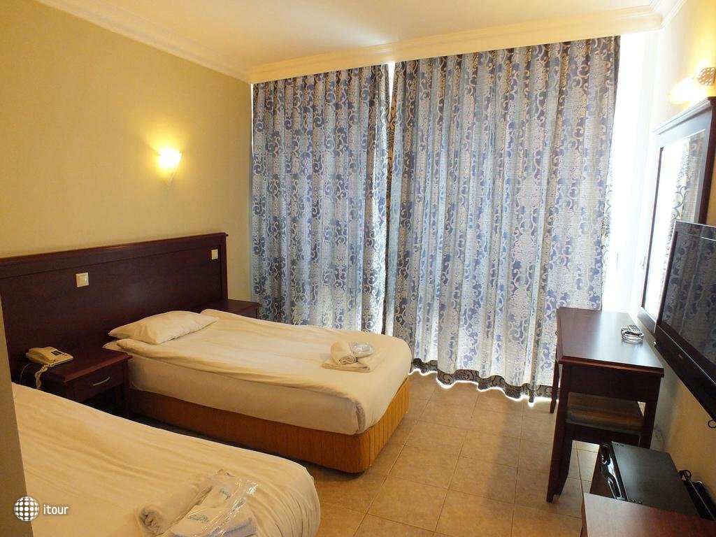 Acropol Beach Hotel 16